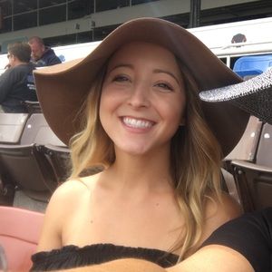 Meet your Posher, Miranda